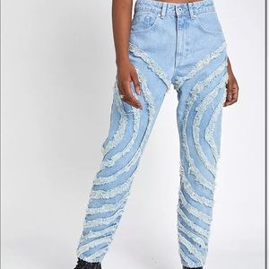 SOLD ON INSTA! Ragged Priest mom jeans with circle fray panels in light wash